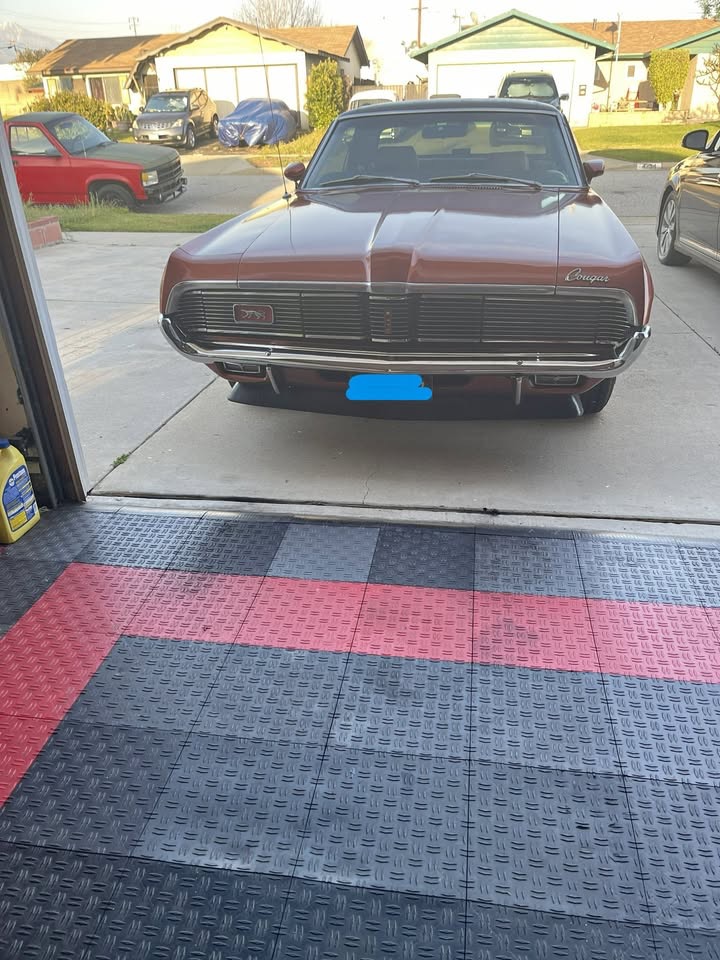 Mercury Cougar XR-7 1969 – V8 351 Windsor 4V – Boîte Auto FMX – Pont Ford 9" Posi – Climatisation Fonctionnelle